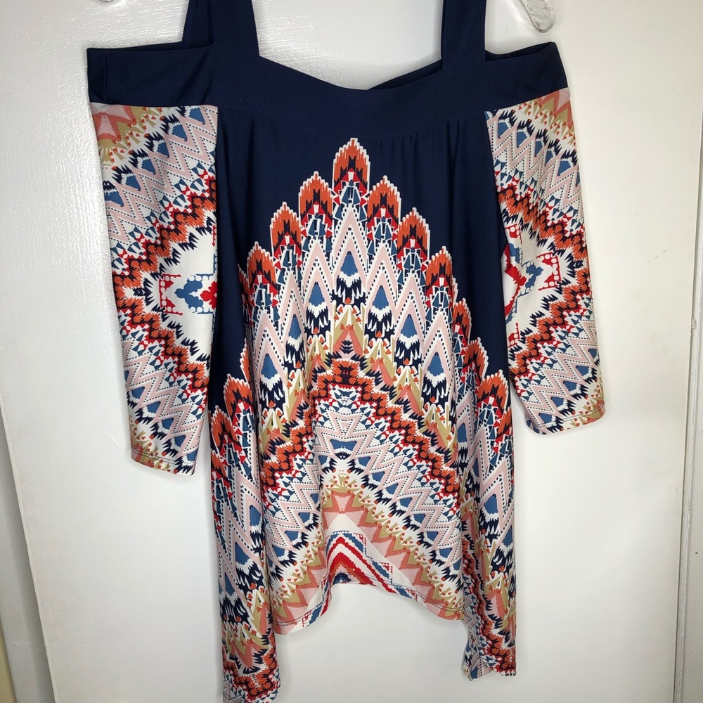 Coco Bianco | Aztec Printed | Blouse - Picture 2 of 7